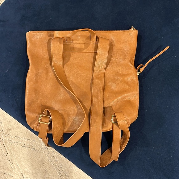 Ela Handbags Leather Backpack - Picture 3 of 3